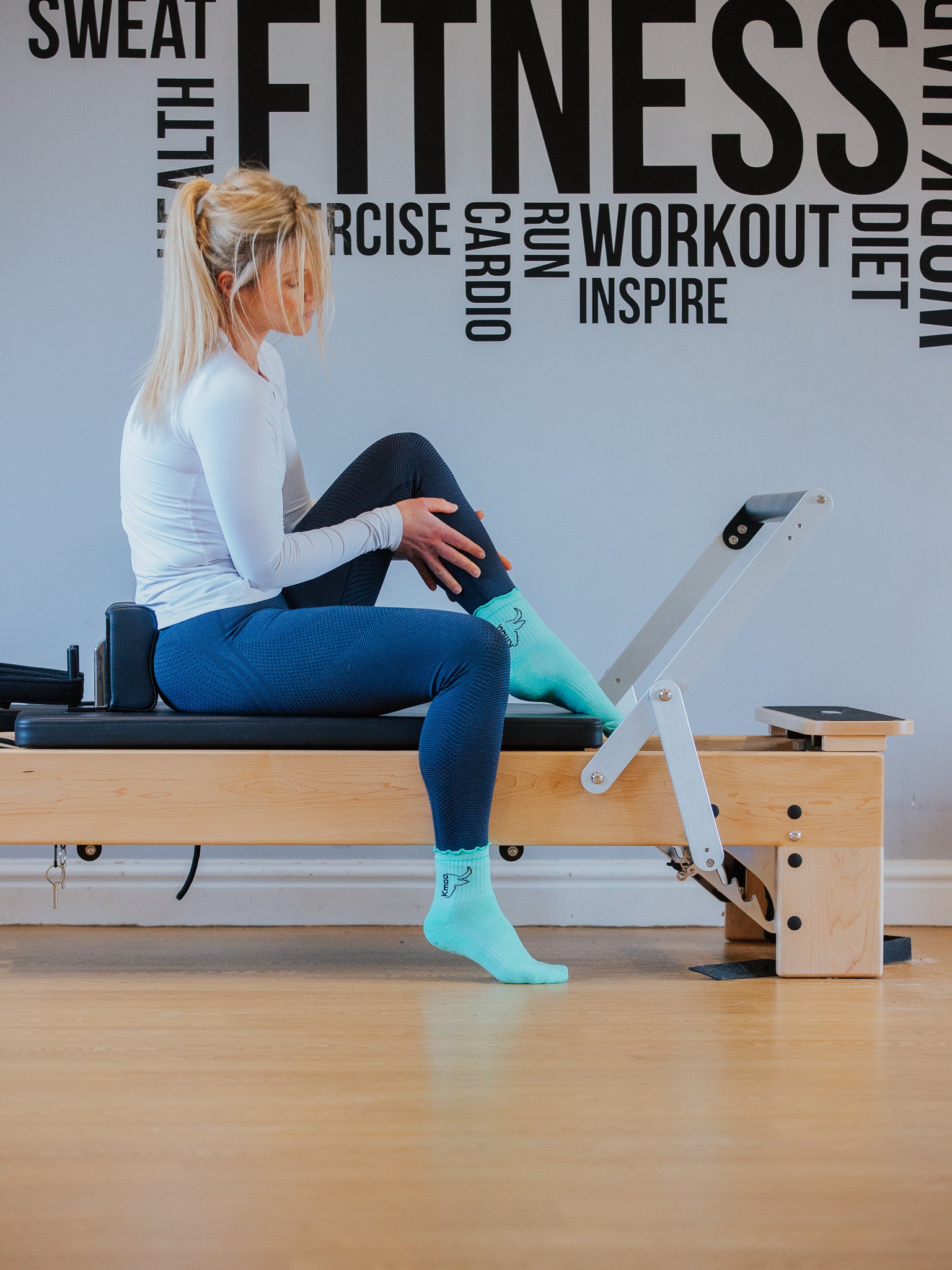 Green Frill Yoga Socks | Non-Slip Quarter